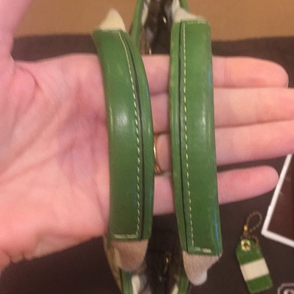 COACH HERITAGE TOTE Green Stripe 11349 PURSE ZIP AROUND WALLET - Picture 7 of 8